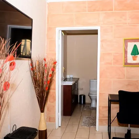 Novus Guest House Pretoria Exterior photo
