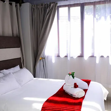 Novus Guest House Pretoria Exterior photo